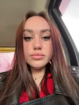 KiraSunshine's Live XXX Chat