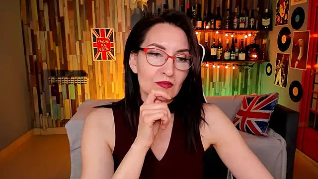 XXX chat uživo modela UnaTerra