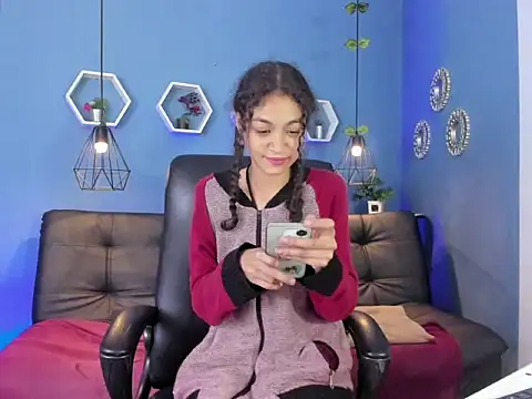 Aurora_ath Chat XXX in diretta