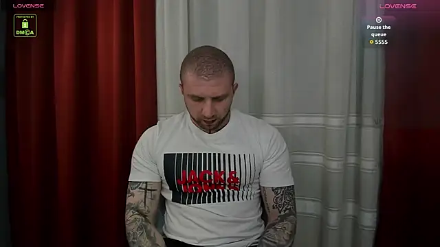 แชท XXX สดของ Gerard_Finbar