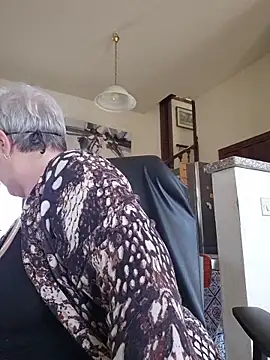 simona60 élő XXX-chatje