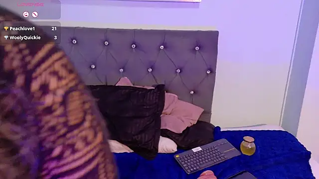 โชว์เว็บแคมของ IvonnyBon_gh