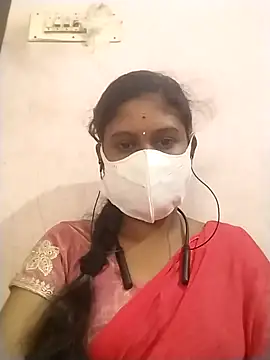 Pokazy przed kamerką – Tamil_Nathiya1