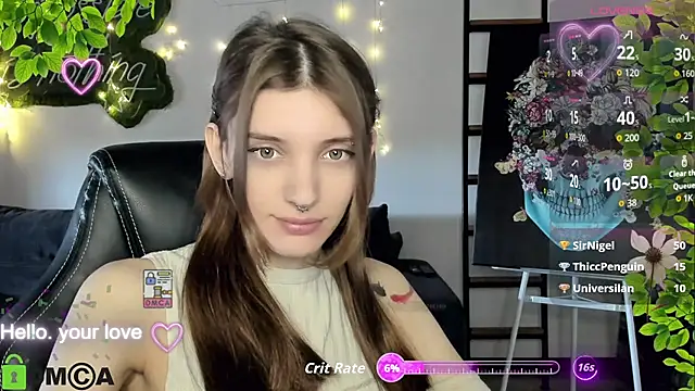 دردشة CherryBloom777 الجنسية المباشرة