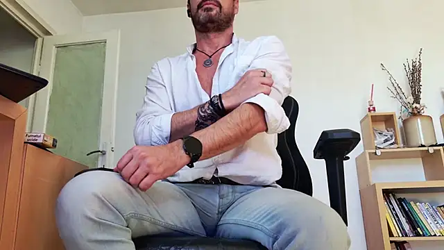 XXX chat uživo modela ChrisKox