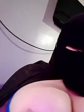 LANA___sexy Adlı Modelin Web Kamerası Şovu