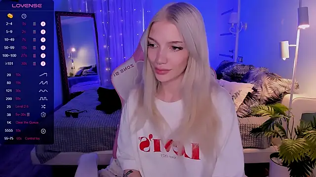 AnyaTaylor_'s Live XXX Chat