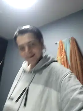 roksa2026 Adlı Modelin Canlı XXX Sohbeti