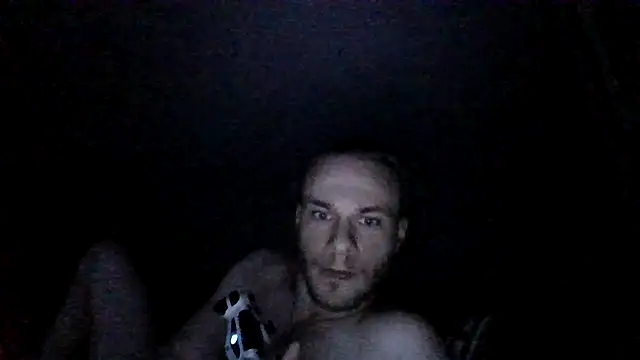 Chris69872 Webcam show