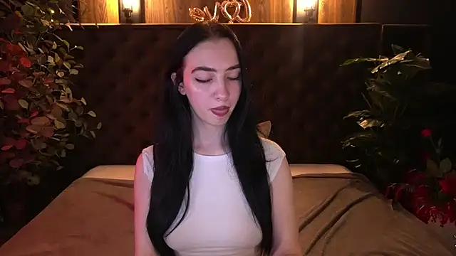 WildKittenX_ 即時 XXX 聊天