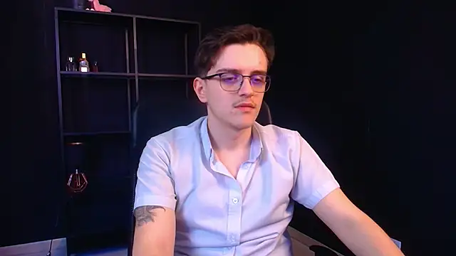 Chat XXX en directo de FelixStarkk