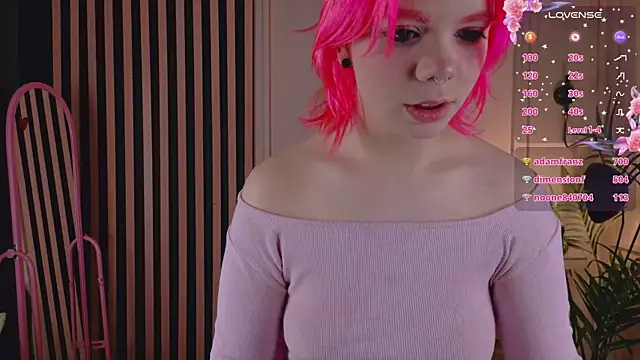 Waifu_Ketrin 即時 XXX 聊天