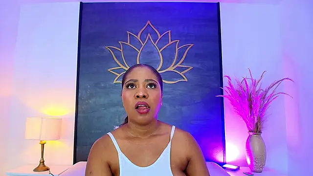 AlisonTravis 即時 XXX 聊天