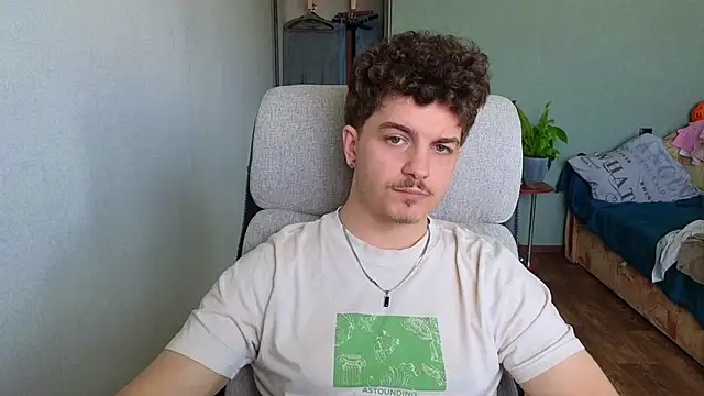 Remy_Miles – Kamerová šou