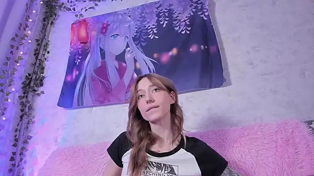 XXX chat uživo modela LuckySexyDoll