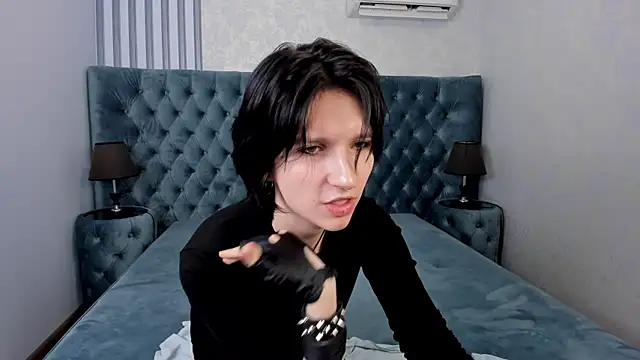 AdonBev Pertunjukan Webcam