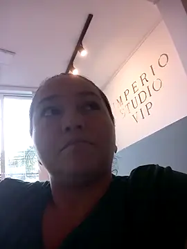 XXX chat uživo modela SabrinaVantress