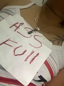 Whore_Disgusting_Dirty – Live XXX-chat