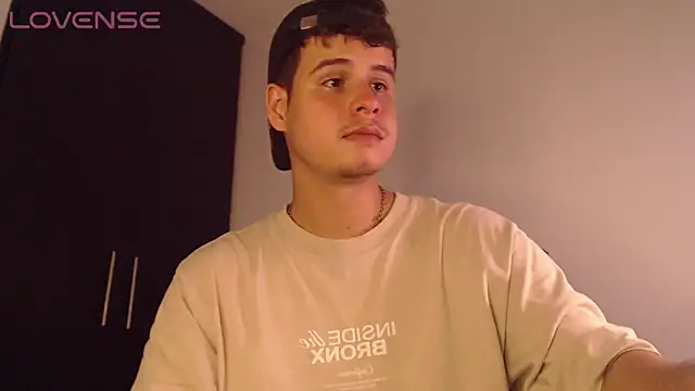 Онлайн чат XXX BjornSteel