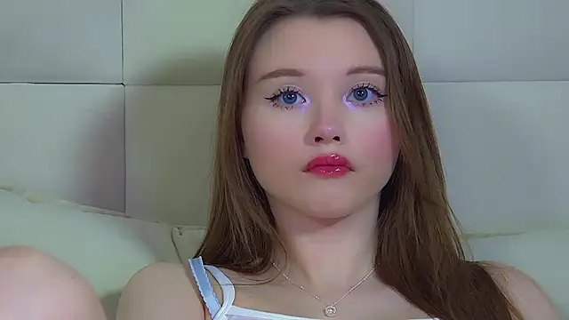 KeiraAsti – Naživo XXX chat