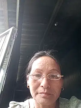 Cucci07 লাইভ XXX চ্যাট