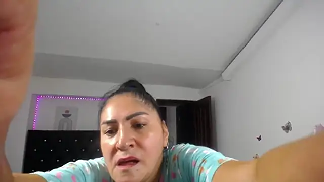 mature_bigboobs10's Live XXX Chat