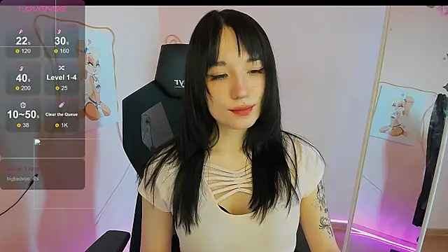 Chat XXX ao vivo de AliceeinWonderlanddd