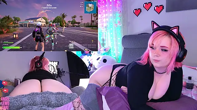 Angel-Lewd-Cake's Live XXX Chat