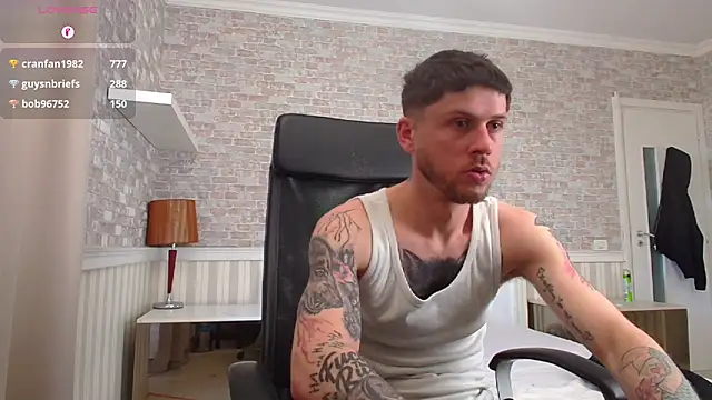 JonahShaw Webcam show