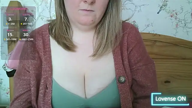 Annie-Louisexx live XXX chat