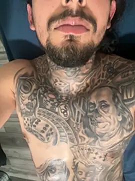 Longmoney444's Webcam Show