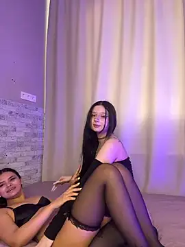 DriveThruNymphs Adlı Modelin Canlı XXX Sohbeti