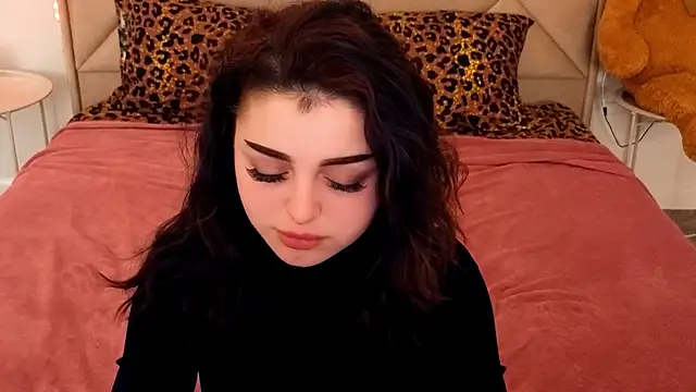 SinfulKittenn Chat XXX live