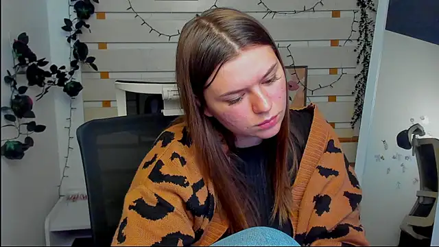 دردشة Josephine_Kiss الجنسية المباشرة