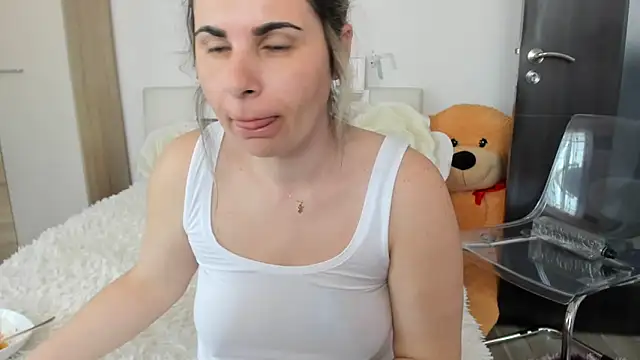 sweetemy4u Live XXX-Chat