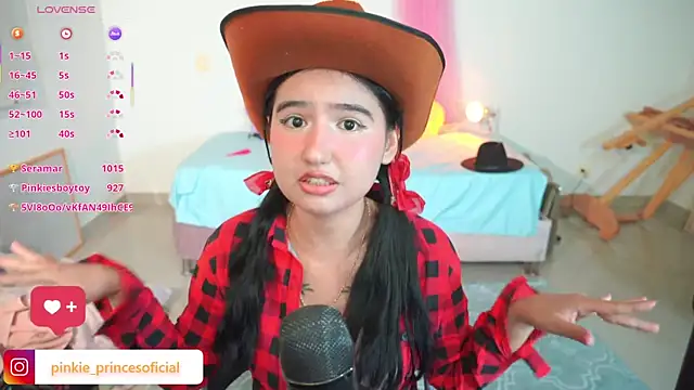 Pinkie_Princes লাইভ XXX চ্যাট