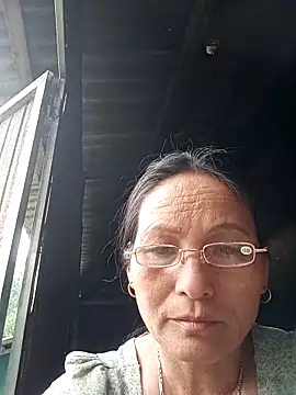 Cucci07: онлайн-секс-чат