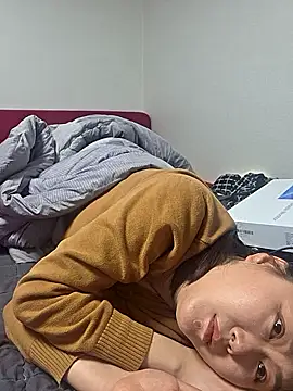 rami0428 网络视讯表演