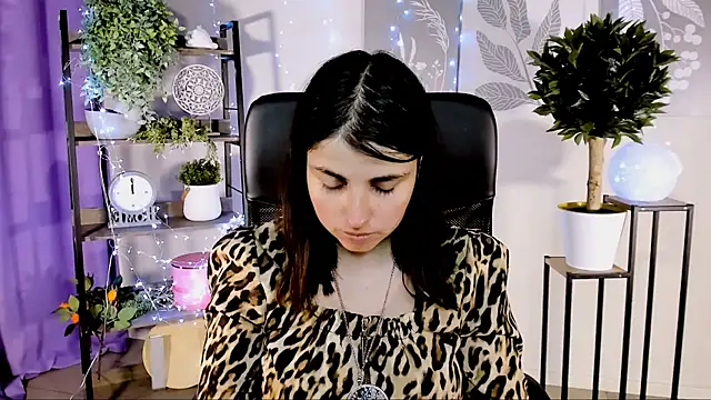 แชท XXX สดของ MartaEdams