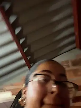 Jessyivonne: απευθείας συνομιλία ΧΧΧ