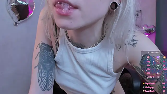 tattoo_art_baby Chat XXX in diretta