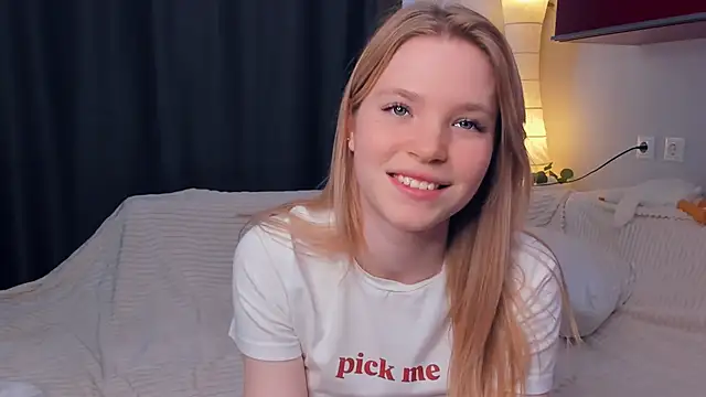 DelmaLasky's Webcam Show