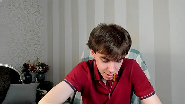 Show modela DaveBevy na web-kameri