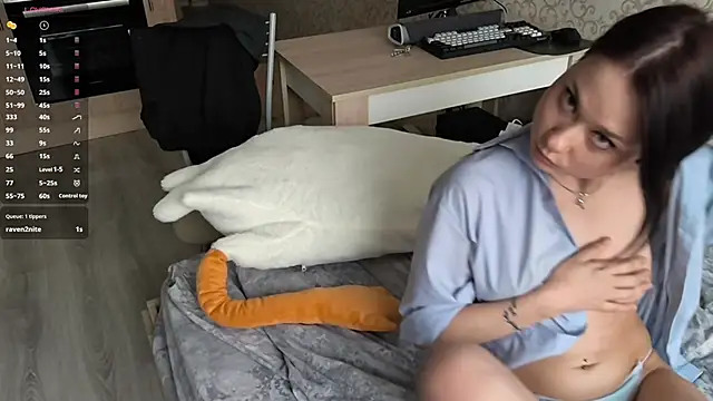 DinahZapalac Adlı Modelin Web Kamerası Şovu