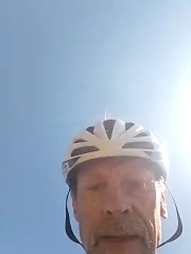 Quebec46 网络视讯表演