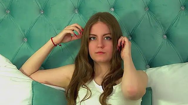 SofiaSarvainn Live XXX chat