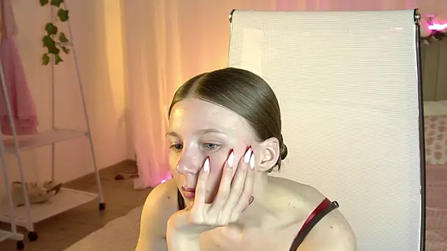 دردشة ElliFrankenweenie الجنسية المباشرة