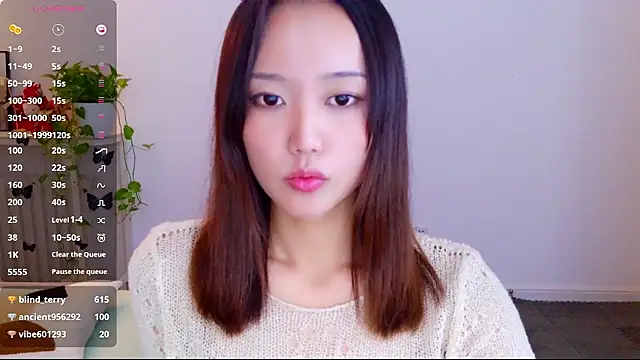 yufenna – Naživo XXX chat