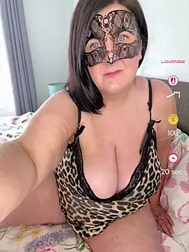 Mrs_tery's Webcam Show