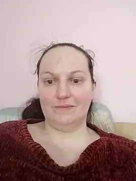 BustyLadyAlma's Live XXX Chat